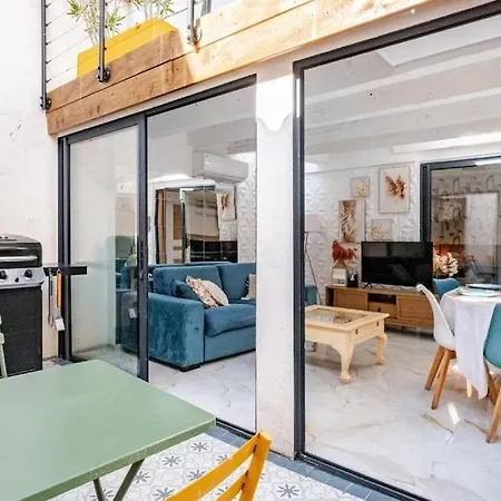 L'évasion, Townhouse, Jacuzzi, Sleeps 6 Hébergement de vacances